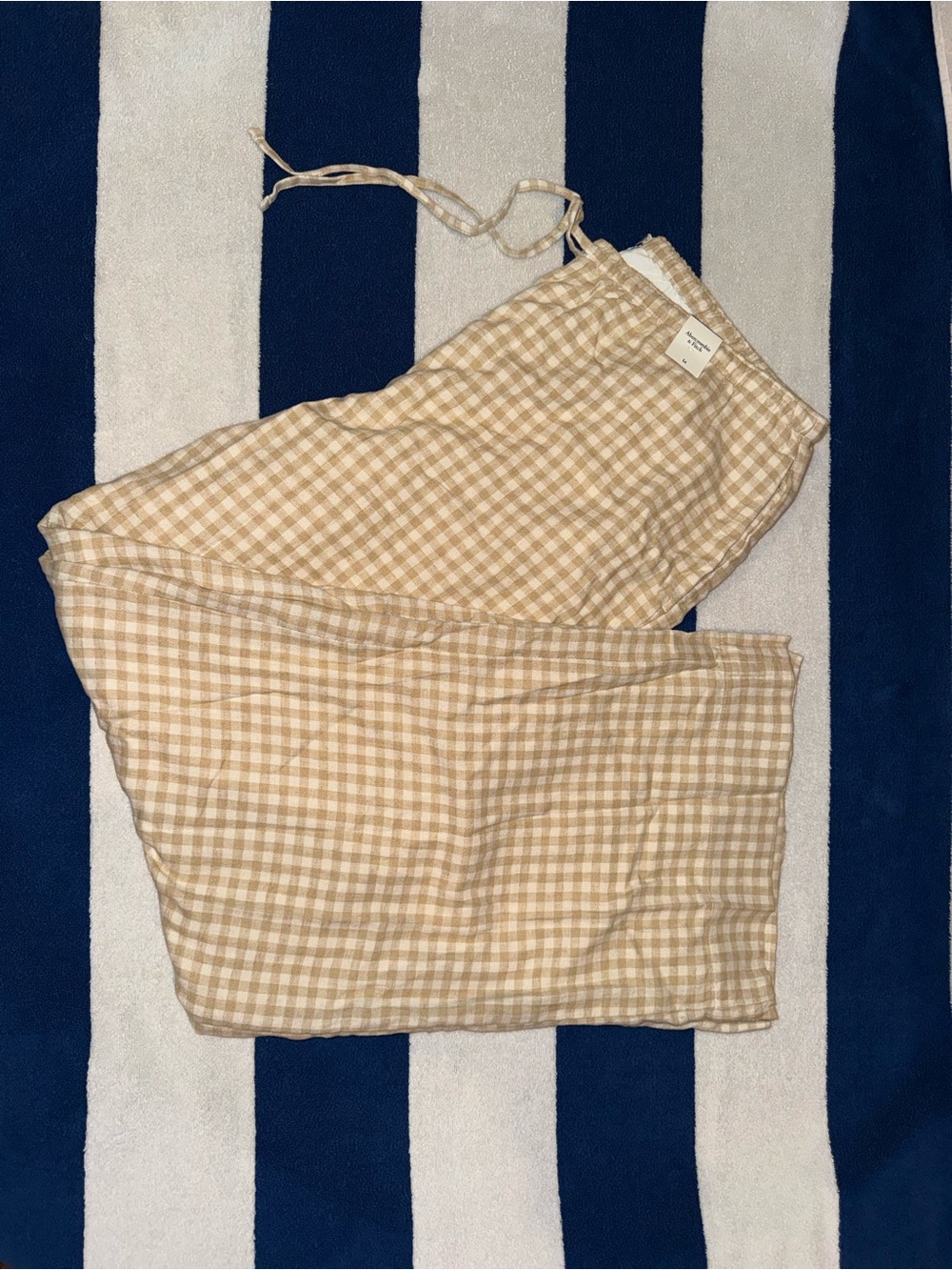 Abercrombie Tan Gingham Loose Fit Pants